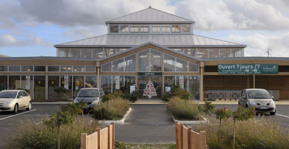 Construction jardinerie avec une serre froide