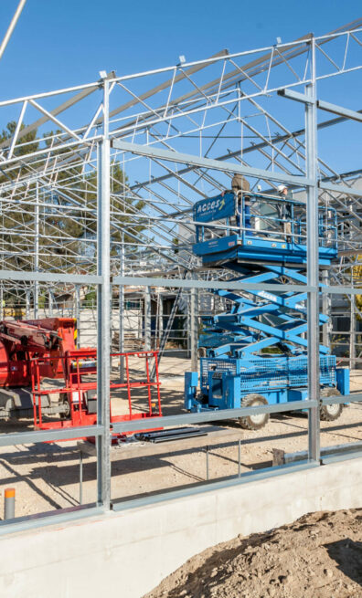 installation charpente métalique pour un lycée
